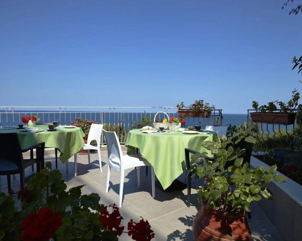 фото Hotel Alkyonis