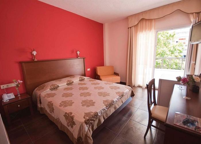 Sun Beach Hotel