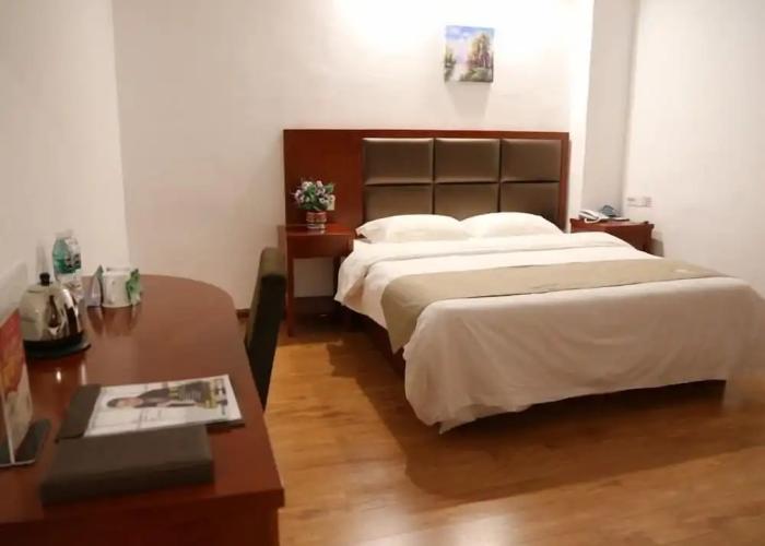 GreenTree Inn Zaozhuang Shanting Jinke International Business Hotel