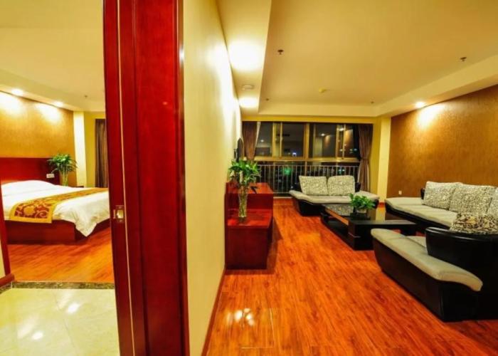 GreenTree Inn ShanDong Zaozhuang Tengzhou Xueyuan East Road Guiheyuan Business Hotel