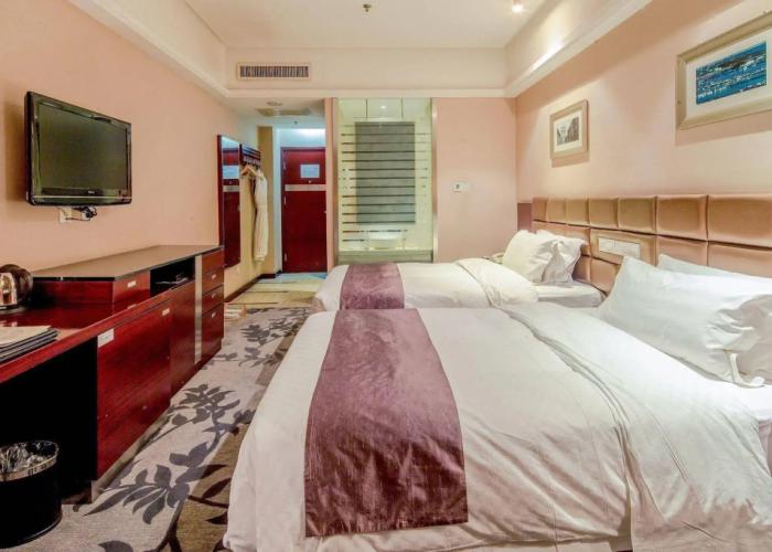 Pingyao Fengyan Jianguo Hotel