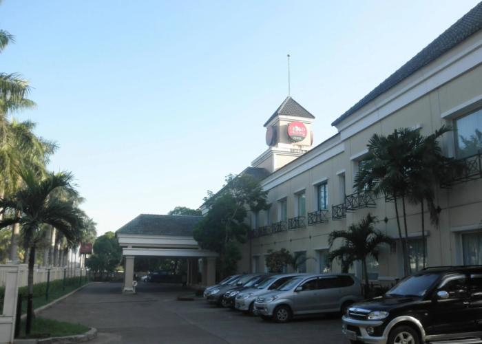 Grand Cikarang Hotel