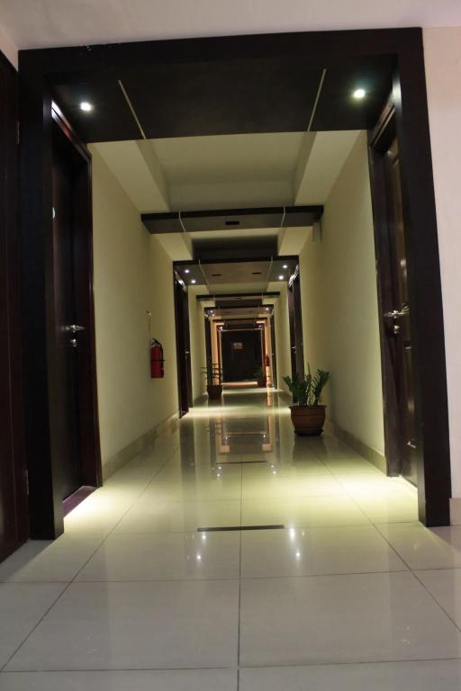 фото Metro Hotel