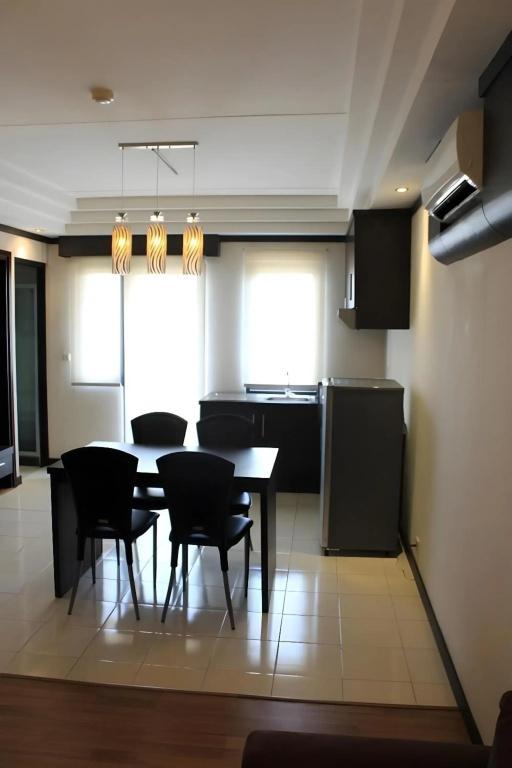 фото Metro Hotel