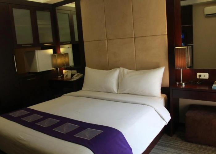 Metro Hotel