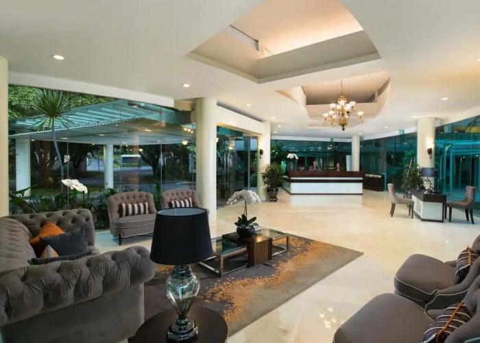 Delonix Hotel Karawang