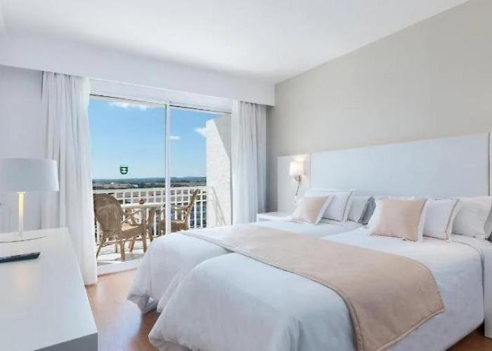 Playa Esperanza Suites
