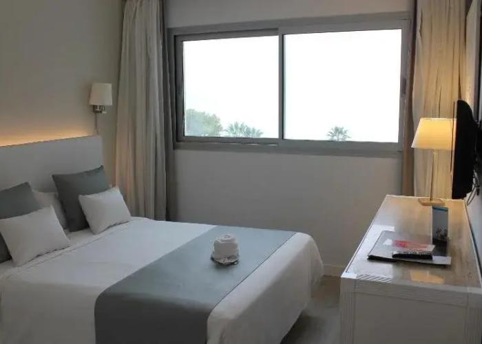 Playa Esperanza Suites