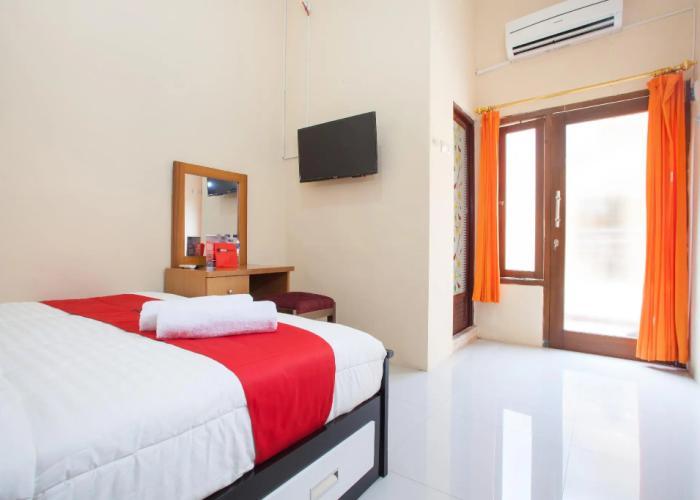 RedDoorz Syariah near UNTAG Banyuwangi