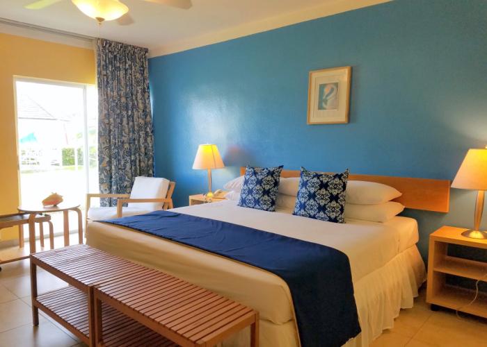 Flamingo Bay Hotel & Marina at Taino Beach