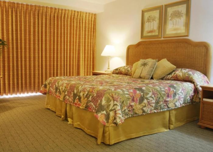 Castaways Resort and Suites