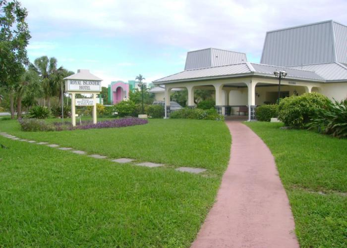 Royal Islander Hotel