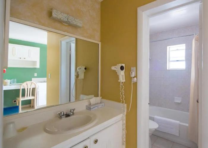 Bell Channel Inn Hotel