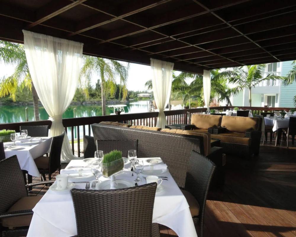 фото Dolphin Cove - Adults Only