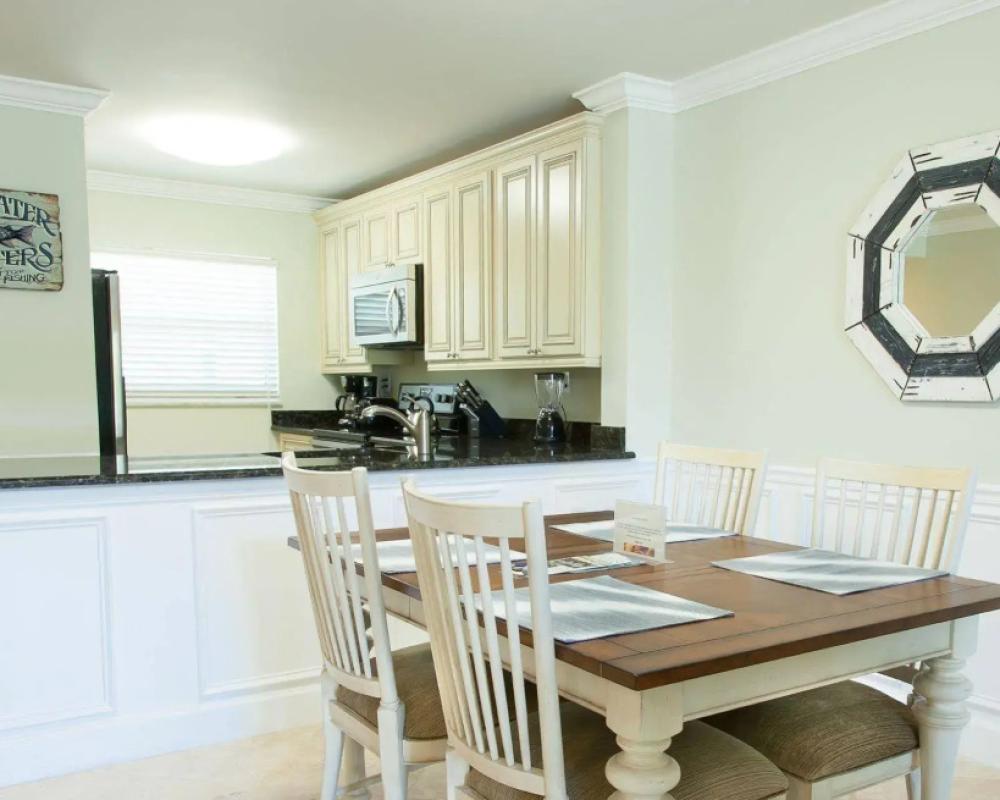 фото Dolphin Cove - Adults Only