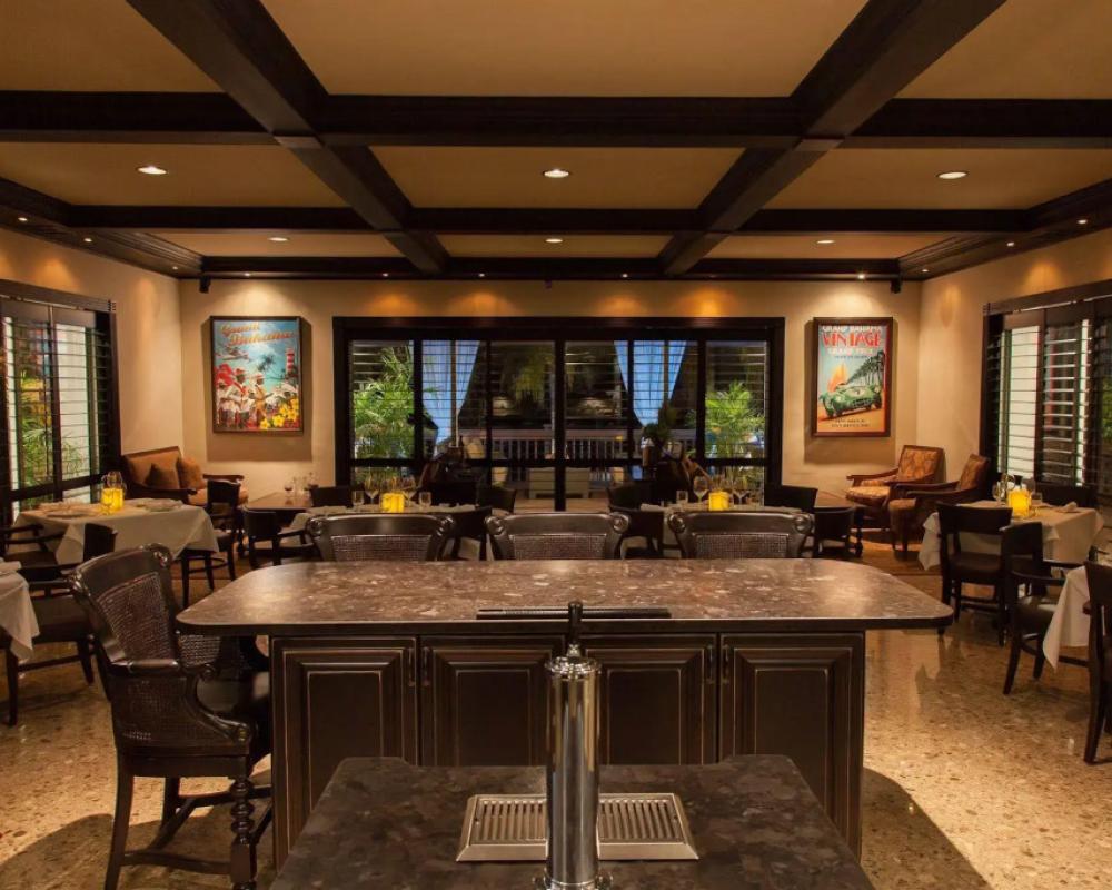 фото Dolphin Cove - Adults Only