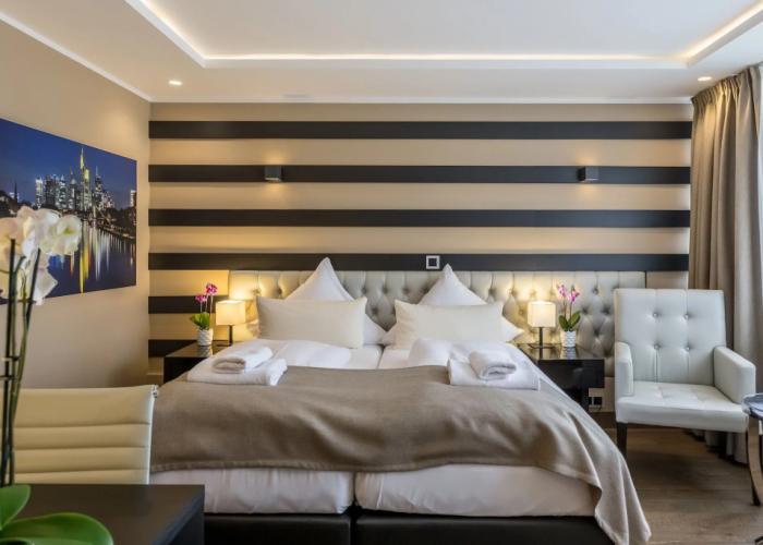 Skyline Hotel