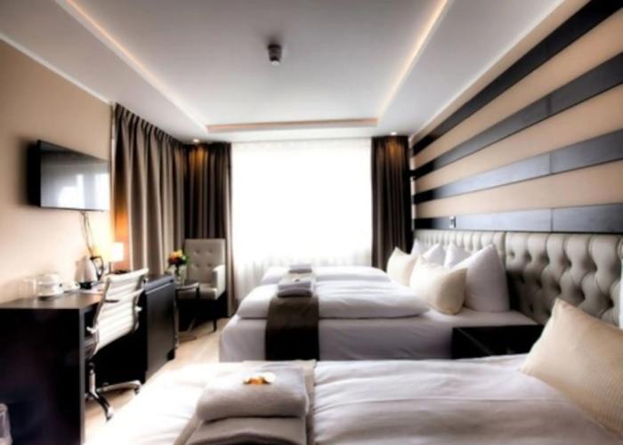 Skyline Hotel