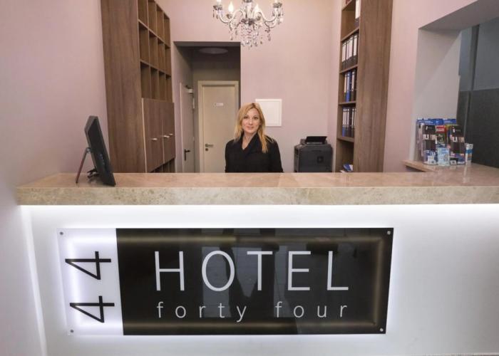 Hotel Forty Four