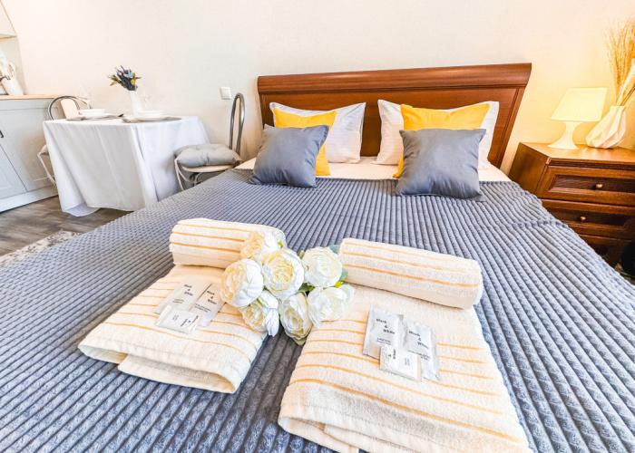 S zaseleniyem Lutshiy servis Posutochno50 Apartments