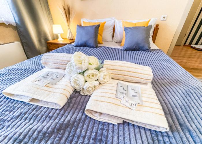 S zaseleniyem Lutshiy servis Posutochno 50 Apartments