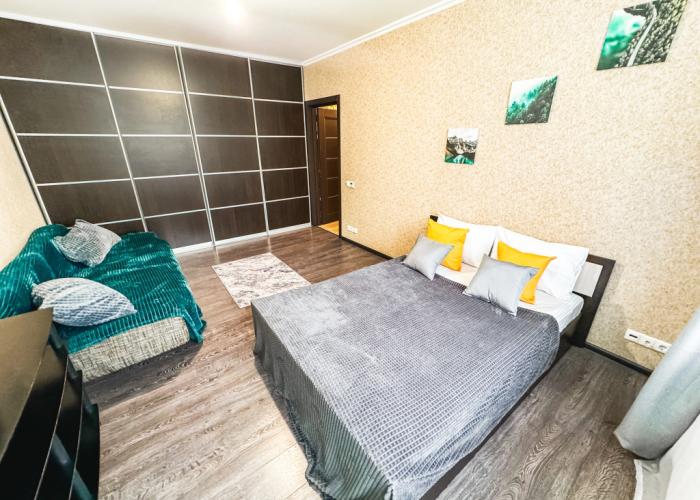 S zaseleniyem Lutshiy servis Posutochno50 Apartments