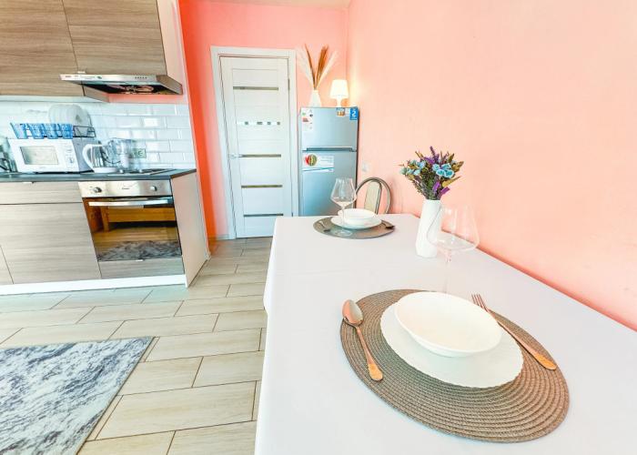 S zaseleniyem Lutshiy servis Posutochno50 Apartments