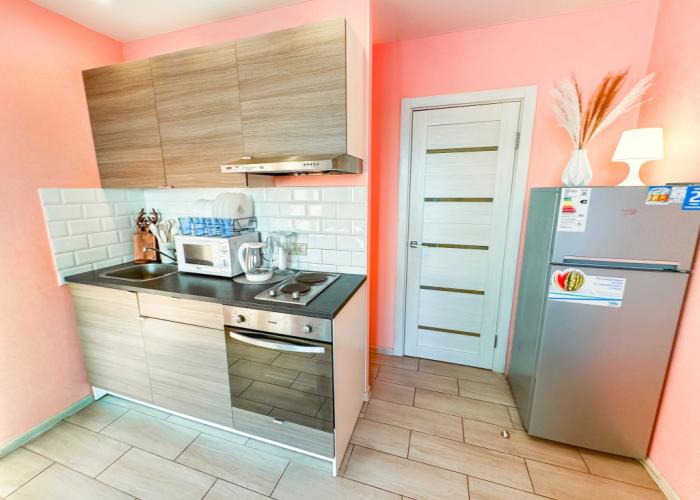 S zaseleniyem Lutshiy servis Posutochno50 Apartments