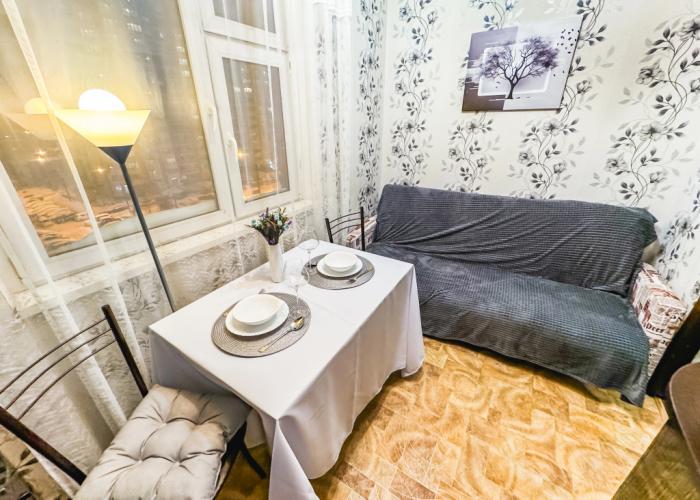 S zaseleniyem Lutshiy servis Posutochno50 Apartments
