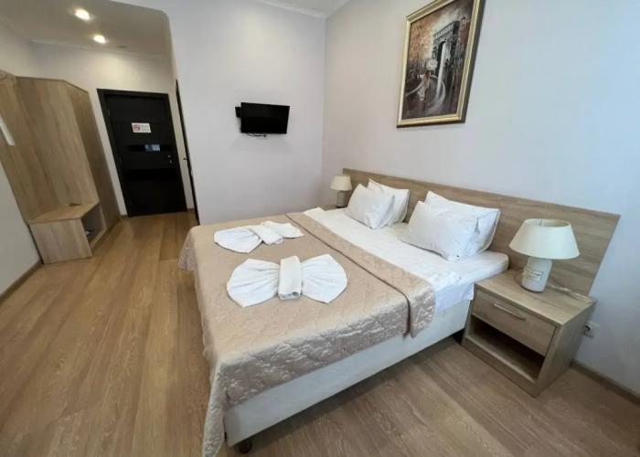 Gosti Hotel