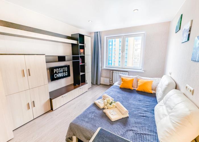 S zaseleniyem Lutshiy servis Posutochno50 Flat