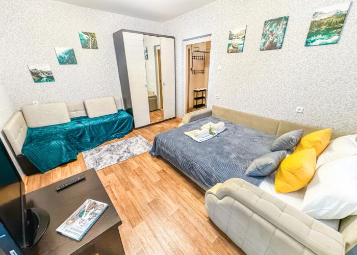 S zaseleniyem Lutshiy servis Posutochno50 Flat