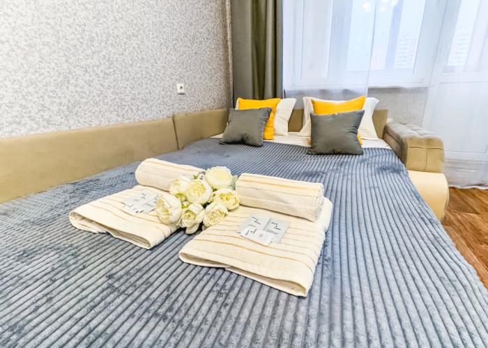 S zaseleniyem Lutshiy servis Posutochno50 Flat