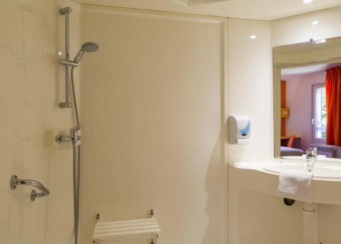 The Originals Access, Hôtel Bordeaux Lac