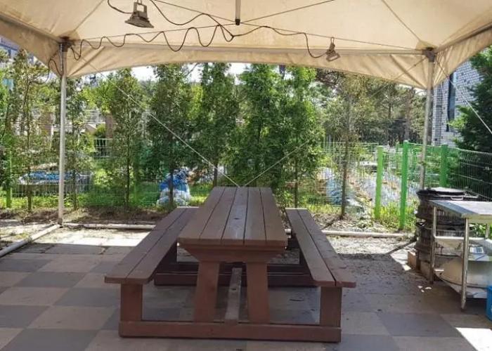 Sun and moon pension