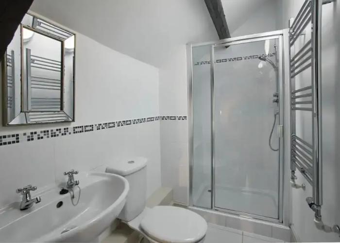 Host Stay Derwent
