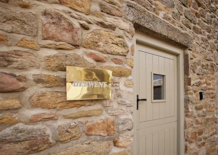Host Stay Derwent