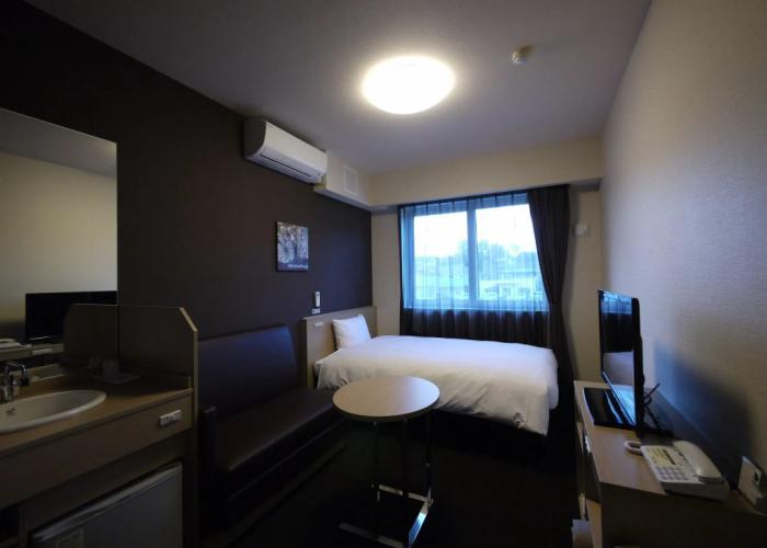 Hotel Route-Inn Tome