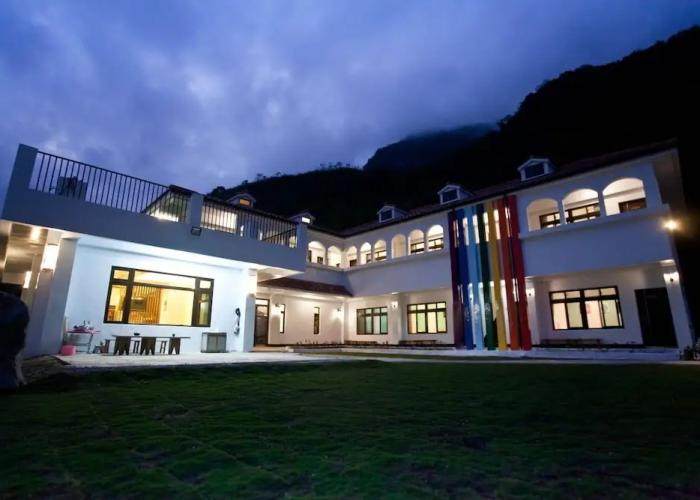 Li Wu Zuo Can B&B
