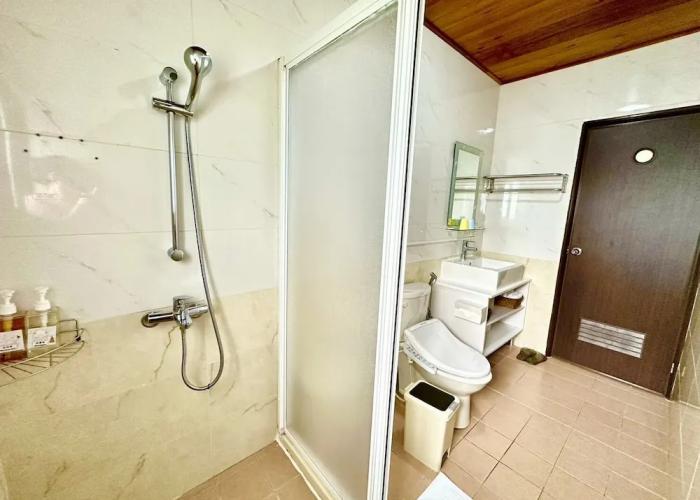 Li Wu Zuo Can B&B