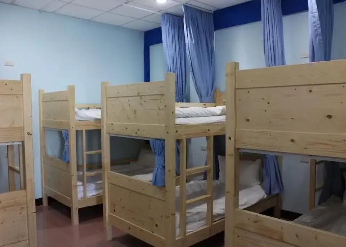 Wm & S - Hostel