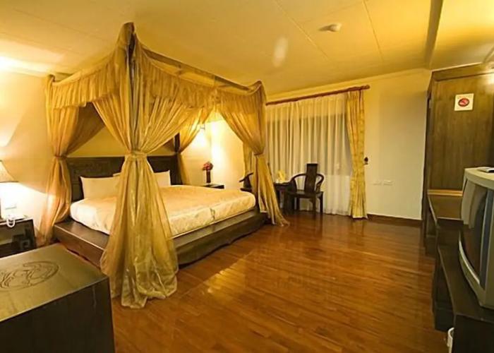 Chun Jing Hillview Villa