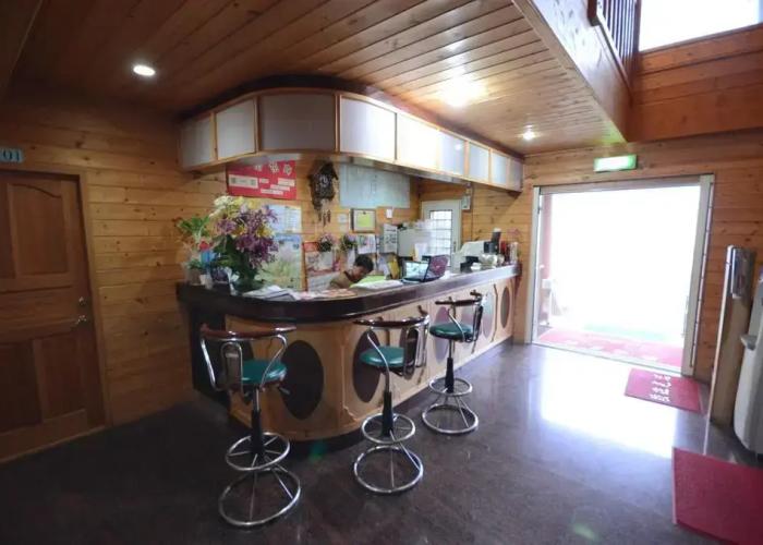 Sea of Clouds Vacation Villa