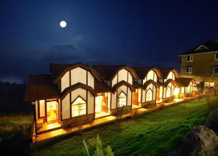 Sea of Clouds Vacation Villa