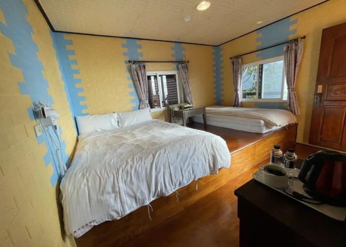 Emmanuel Farm House