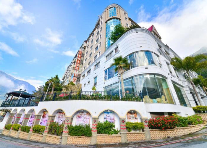 Hotel Tilun Dongpu Spa