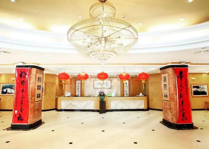 Hotel Tilun Dongpu Spa