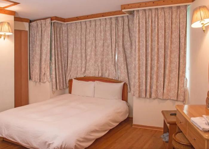 Tong Pu Hotel