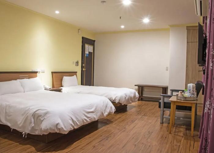 Tong Pu Hotel