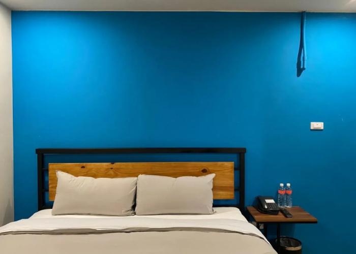 Saint Hostel
